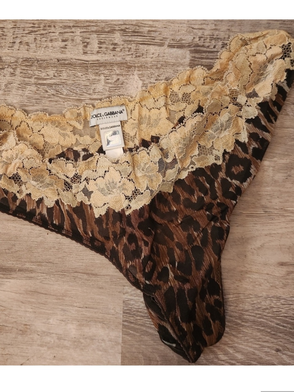 Dolce & Gabbana Leopard Lace Lingerie Set 34D L XL Bra & Underwear - Picture 9 of 9